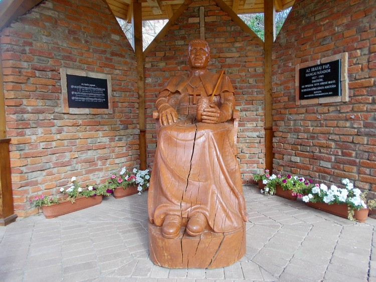 hangay nandor szobor ibafa