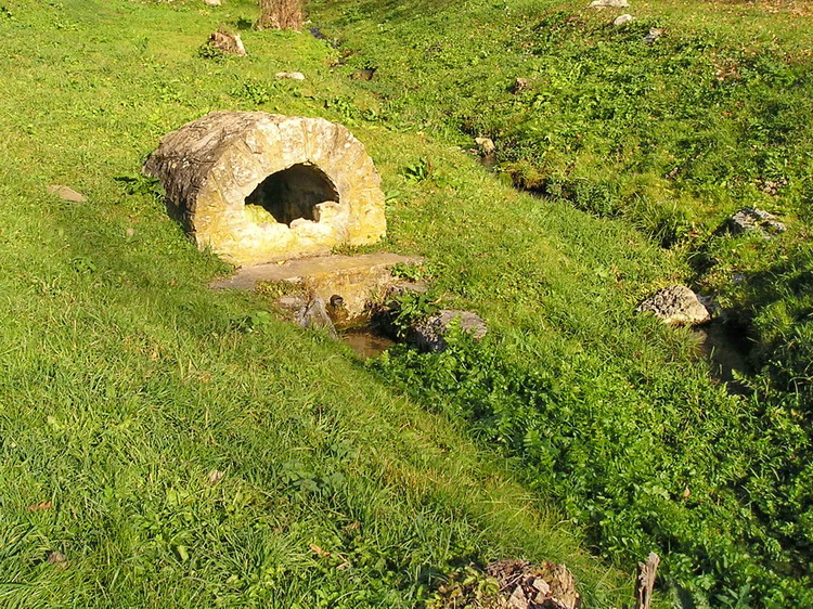 dombai forras