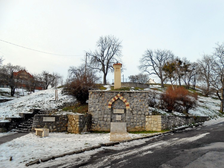 idrisz baba kútja
