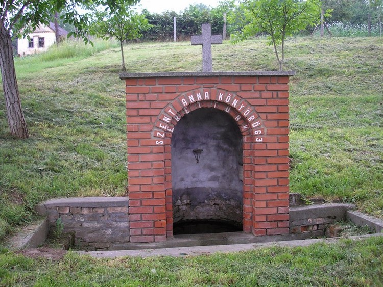 szent anna forras